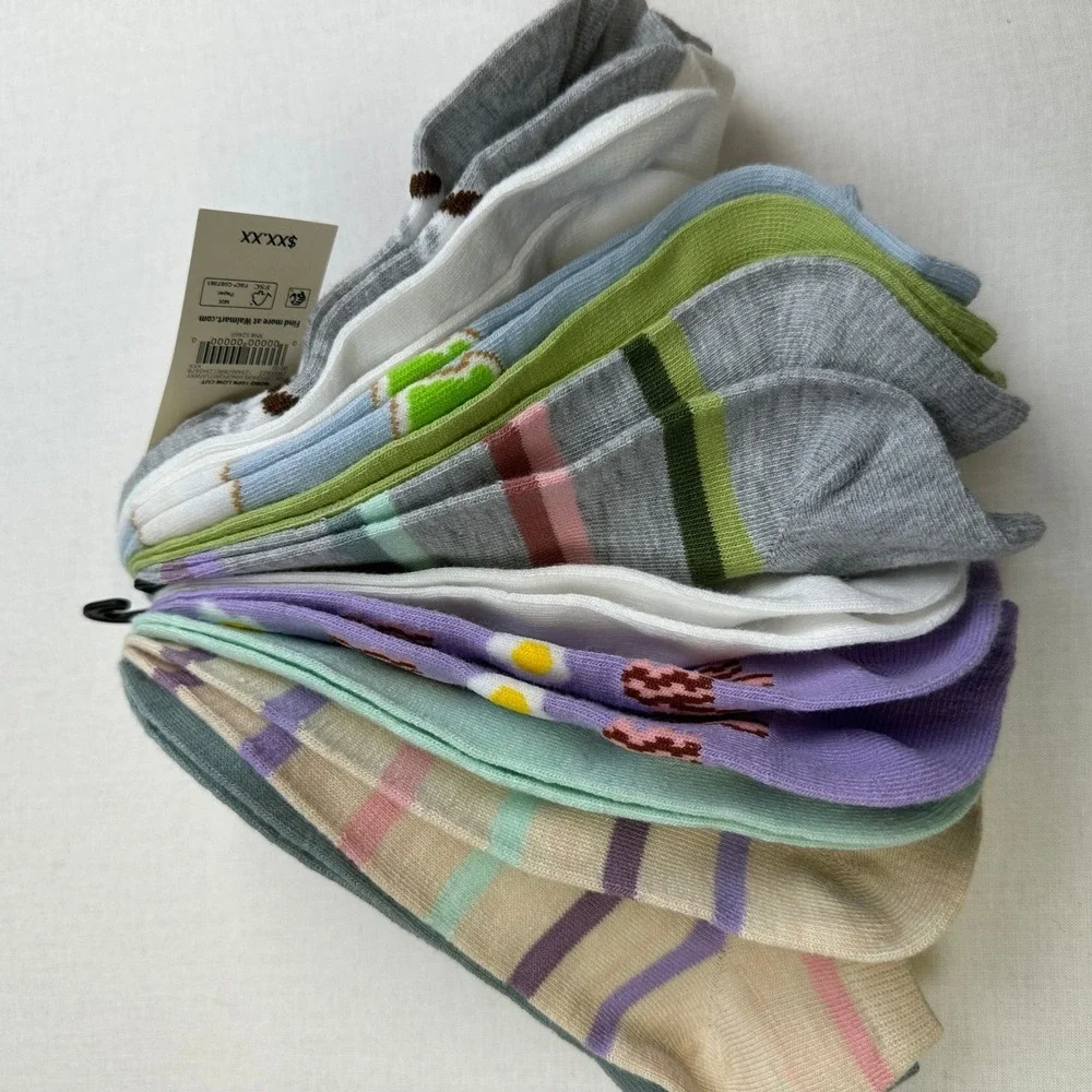 No Boundaries Women's 4-10  Low Cut Socks 10 Pack Multi Color Pattern